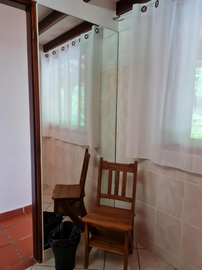 Chambre D'Hotes "Villa Rayon Vert" Deshaies Luaran gambar