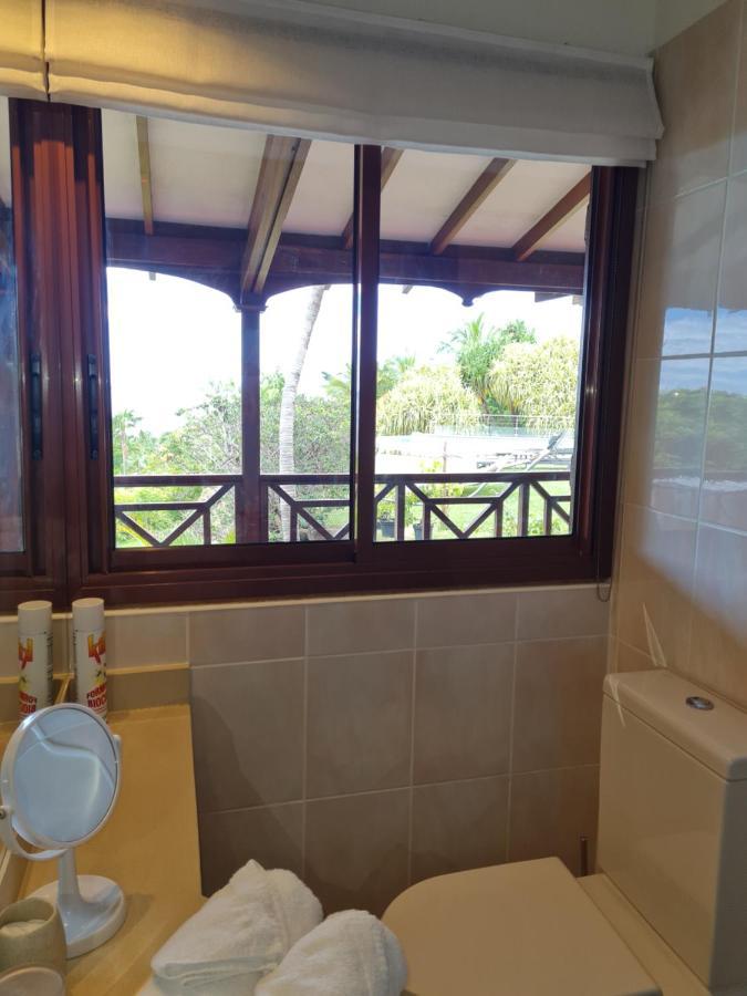 Chambre D'Hotes "Villa Rayon Vert" Deshaies Luaran gambar