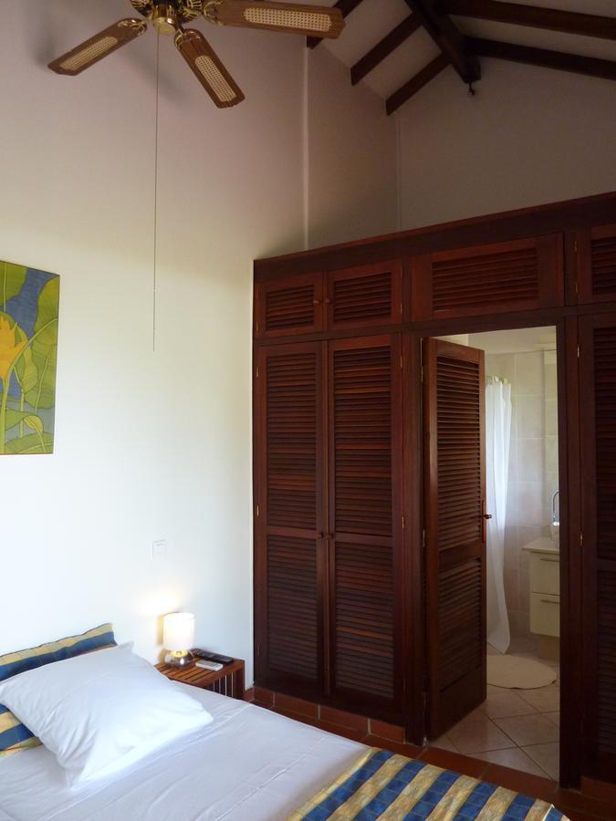 Chambre D'Hotes "Villa Rayon Vert" Deshaies Luaran gambar